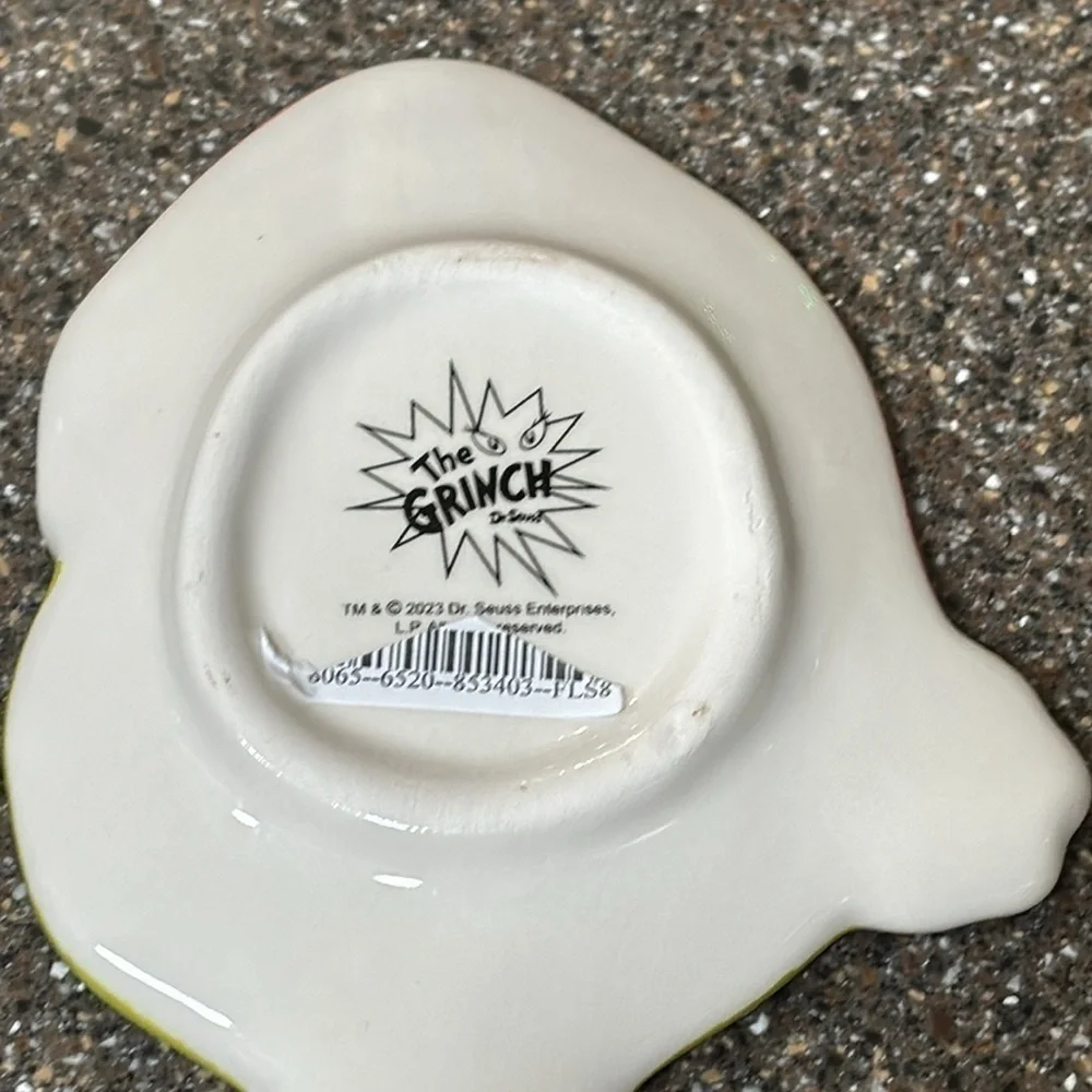 NEW GRINCH IN SANTA HAT CERAMIC CHRISTMAS SPOON REST